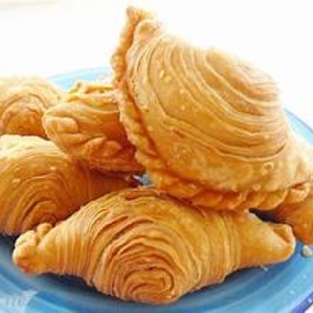 Chicken Curry Puff (2).